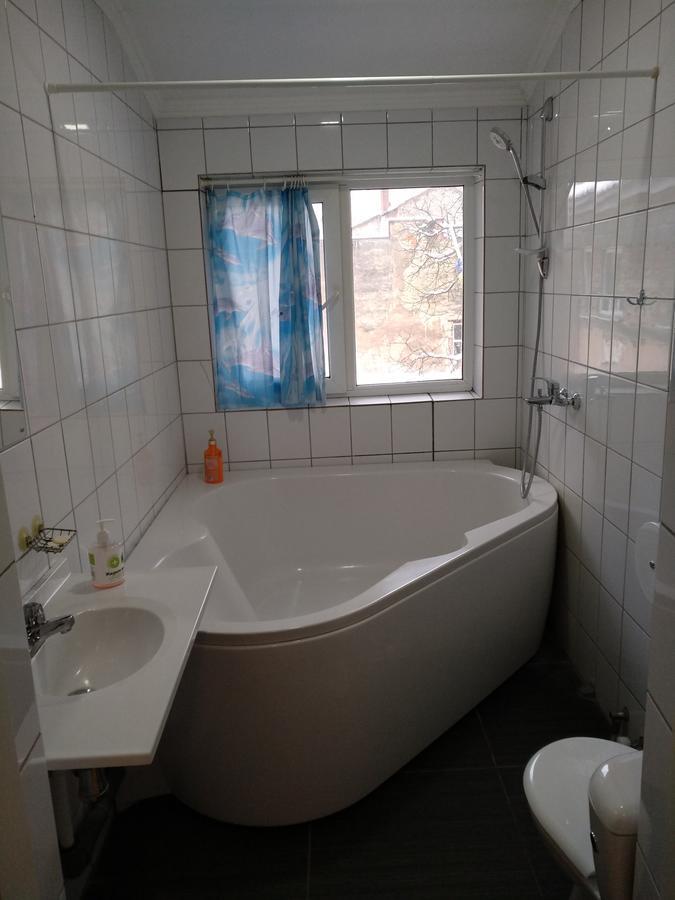 Shevchenka 19 Lägenhet Ivano-Frankivsk Exteriör bild